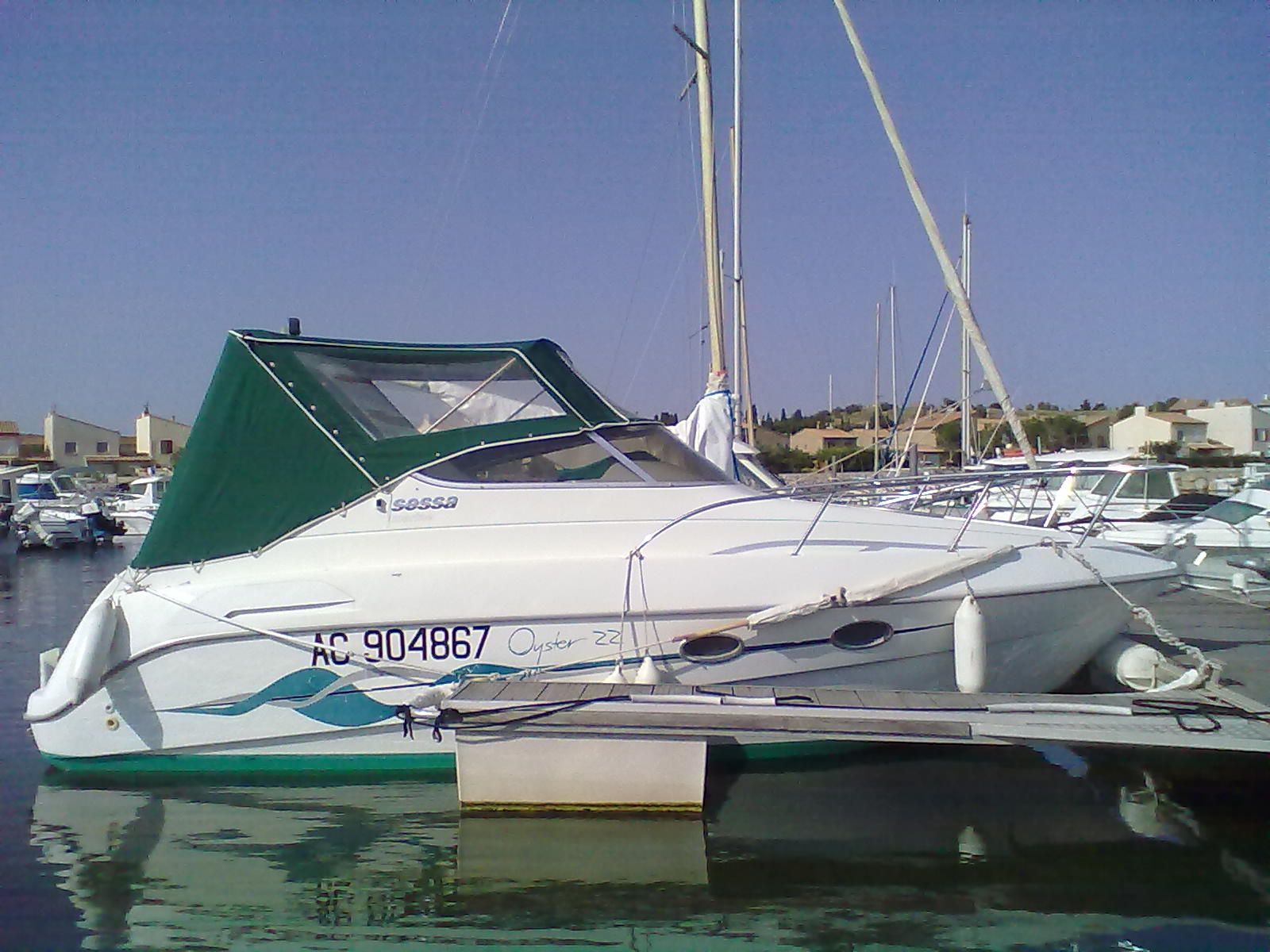 slider 0 Sessa Marine Oyster 22